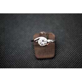 Bague Solitaire Diamant en Or Blanc