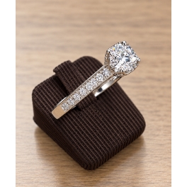 Bague solitaire Platine et Diamants