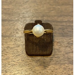 Bague Or jaune et Perle de Culture
