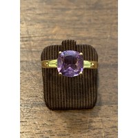 Bague Or jaune avec Am&eacute;thyste et P&eacute;ridots